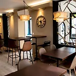 Logis La Bastide Des Oliviers 3*