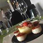Hotel Logis La Bastide Des Oliviers