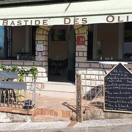 Logis La Bastide Des Oliviers 3*