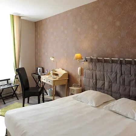 Logis La Bastide Des Oliviers 3*