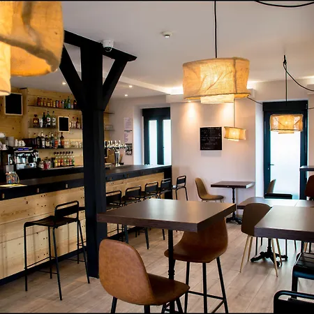Logis La Bastide Des Oliviers Hotel