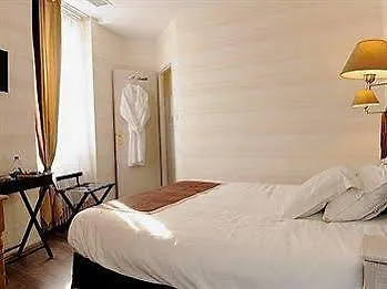 Logis La Bastide Des Oliviers Hotel