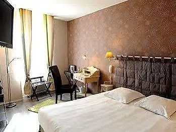 Hotell Logis La Bastide Des Oliviers 3*