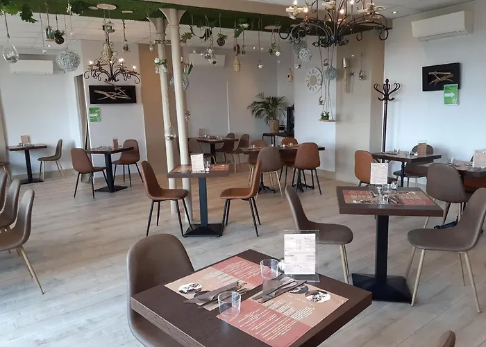 Logis La Bastide Des Oliviers 3*