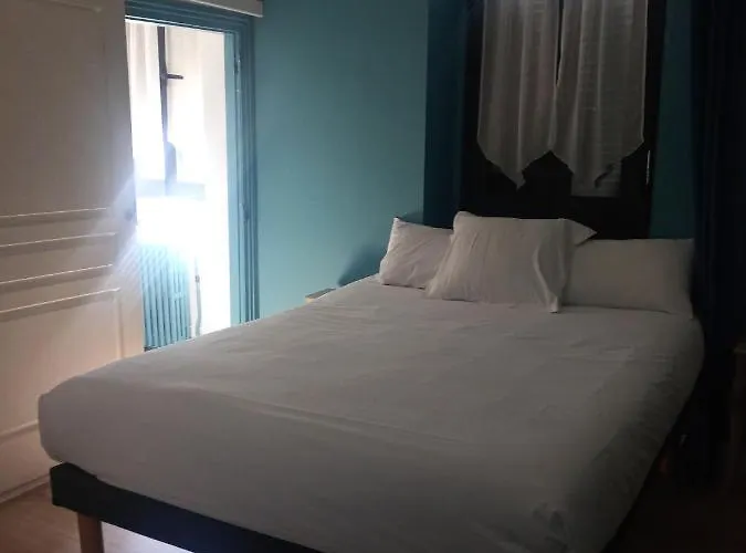 Logis La Bastide Des Oliviers Hotel Monflanquin