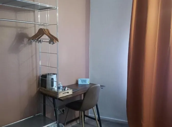 Logis La Bastide Des Oliviers Monflanquin