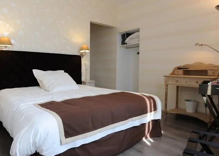 Logis La Bastide Des Oliviers Hotel 3*